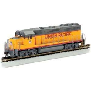  Bachmann N Scale RTR GP40, UP: Toys & Games