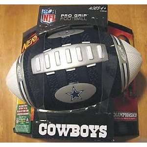   Grip Football (Dallas Cowboys) Championship Collection: Toys & Games
