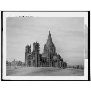    Cathedral of St. John the Divine,New York,N.Y.: Home & Kitchen