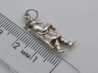 STERLING 925 SILVER DETAILED MAN PLAYING BAGPIPES CHARM~FREE ORGANZA 