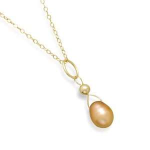  18 14k Yellow Gold Necklace and Pendant With a Cultured 