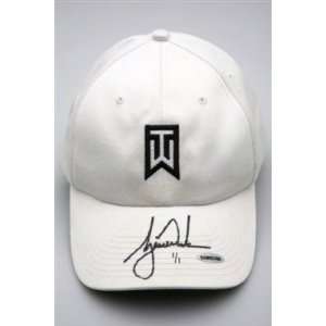  WOODS Signed Tournament Used White Hat UDA 1/1   Autographed Golf 