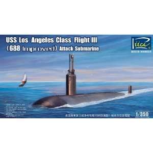   Class Flight III (688 Improved) Attack Submarine Kit: Toys & Games