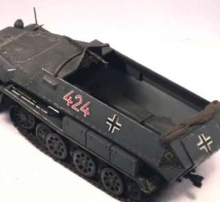 Built 1/35 German Hanomag Sdkfz 251/1 Halftrack WWII  