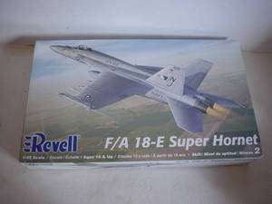 Revell 1:48 Scale F/A 18F Super Hornet # 85 5850 NIB  