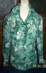 Vintage 70s MOD Floral Blouse Shirt~Butterfly Collar~!  