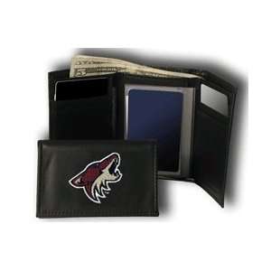 NHL Phoenix Coyotes Leather Wallet:  Sports & Outdoors