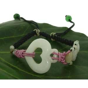 , Filigree Design, This Heart Jade Bracelet Has a Thick Cutting 
