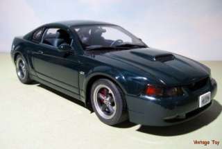   Bullitt 2001 Ford Mustang GT   AutoArt 1:18 diecast Movie Car  