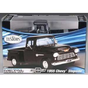   Testors   1/24 1955 Chevy Sidestep (Snap Plastic Model) Toys & Games
