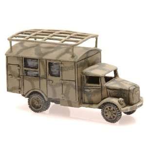  German: Opel Blitz Radio Truck: Toys & Games