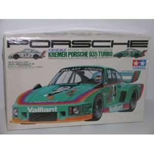  Kremer Porsche 935 Turbo   Plastic Model Kit: Everything 