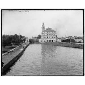  Sault Stephen Marie,Mich.,the locks from below: Home 