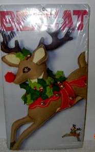 Bernat Felt Wall Hanging Christmas Reindeer Kit W00240  
