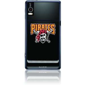   Skin for DROID 2   MLB PITT Pirates: Cell Phones & Accessories