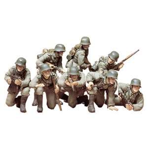  Tamiya 1/35 German Panzer Grenadiers Kit: Toys & Games