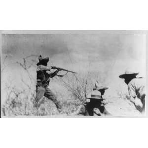   Mexican insurrection,rifle fire,Battle of Juarez,c1911