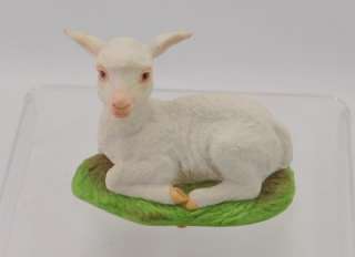 VTG Edward Boehm Lamb Figurine 400 97 Porcelain Sheep  