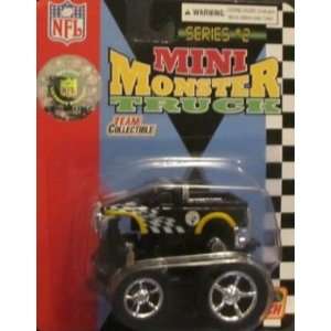   Series 2 Mini Monster Truck with Pullback Motion