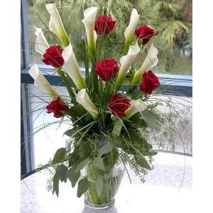 Send Fresh Cut Flowers   Red Elegance Mixed Bouquet:  