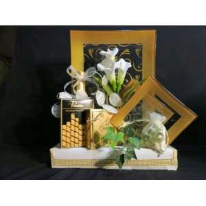 Purim Gift Basket Gold Trimmed Rectangle Platter with 2 Matching Cake 