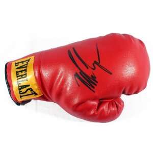  Mike Tyson Signed Boxing Glove   GAI   Autographed Boxing 