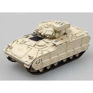  35055 EM 1/72 M2A2 Bradley Infantry Fighting Vehicle Toys 