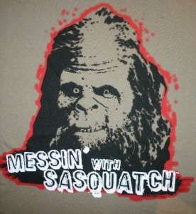 Jack Links Messin with Sasquatch T Shirt NEW  