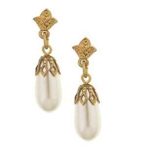  Her Majesties Pearl Drop Earrings: 1928 Jewelry: Jewelry