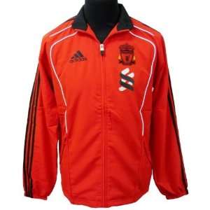  Liverpool Boys Red Presentation Jacket 2010 11 Sports 