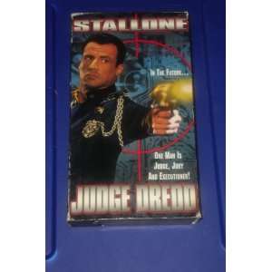 JUDGE DREDD   VHS   Starring: STALLONE