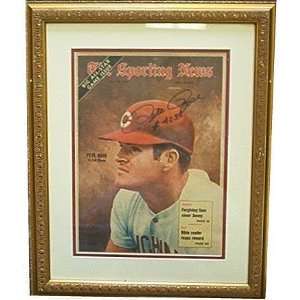  Pete Rose Autographed Sporting News Newspaper   Framed 