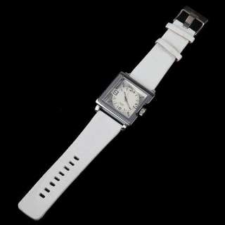Square Case Quartz Bangle Wrist Watch WristWatch M374W  