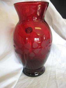 ANCHOR HOCKING ROYAL RUBY VASE WITH FROSTED FLORAL DESIGN  