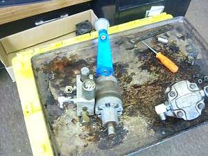 Used Yale Forklift Steering Assembly PUmp # 2071012001  