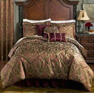 Jacquard Classic Elegance Queen Size Comforter Set ~New~  