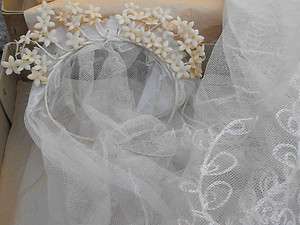   Vintage Antique 1940s Bridal Ivory Net Veil & Wax Flower Headdress