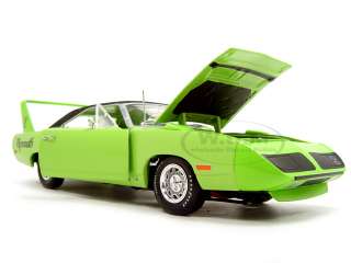 descriptions brand new 1 18 scale diecast 1970 plymouth superbird by 