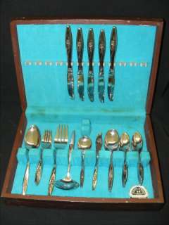   Stainless Flatware Lasting Rose 43pc Set Chest / Box  