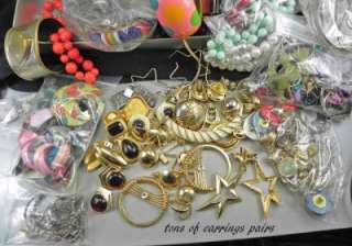 Huge 12 Lbs Estate Mixed Costume Jewelry Wear Sell Vintage 70s to 