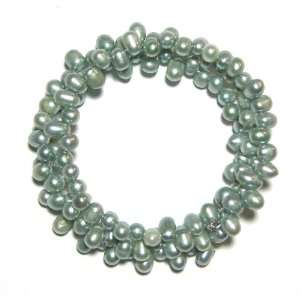   Blue Grey Freshwater Pearl Bracelet. Self Adjusting. EE 144 Jewelry