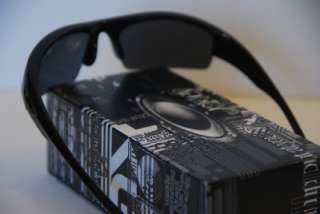NEW POLARIZED Oakley Bottle Cap Sunglasses Plshed Black wBlk Iridium 