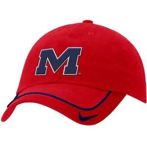    Nike Mississippi Rebels Red Turnstyle Hat