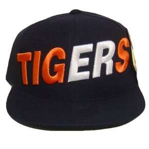  MLB DETROIT TIGERS FLAT BILL HAT CAP NAVY 7 1/4: Sports 