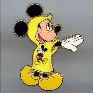  Disneys Poncho Mickey Pin 