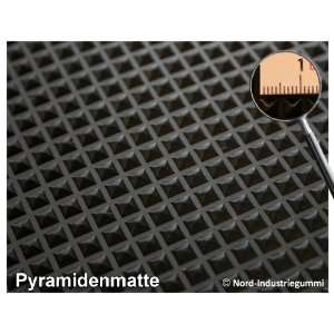 1m² Pyramidenmatte Antirutschmatte 1,20 x 0,83m, Farbe: schwarz 