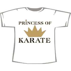   TAILLIERTES FRAUEN T SHIRT Princess of Karate; Frauen T Shirt weiß