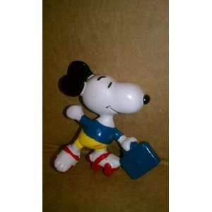  Vintage Peanuts Snoopy Skater PVC Figure (1980s 